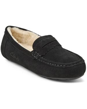 Clarks Hollen Penny Loafer Slipper - Black