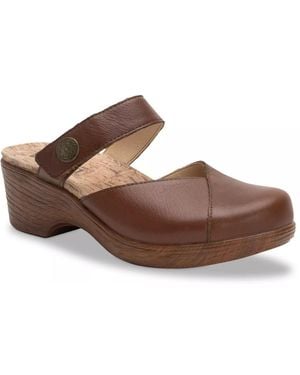 Alegria Sydni Pump - Brown