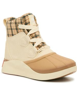 Sorel Out N About Iv Chill Sherpa Waterproof Snow Boot - Natural