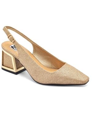 Ninety Union Boca Pump - Natural