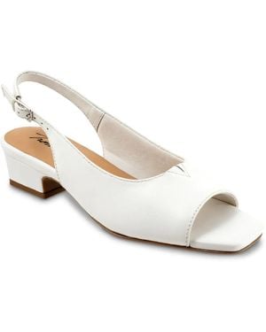 Trotters Dawn Sandal - White