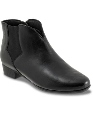 Trotters Monroe Bootie - Black