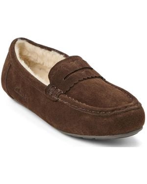 Clarks Hollen Penny Loafer Slipper - Brown