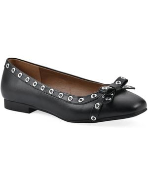 White Mountain Bodhi Flat - Black