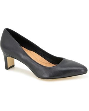Andre Assous Wynne Pump - Blue