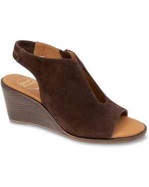 Andre Assous Belinda Wedge Sandal - Brown