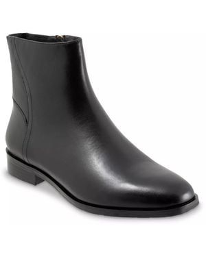 Trotters Ava Bootie - Black