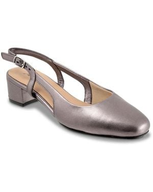 Trotters Dottie Pump - Multicolor