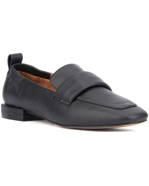 TORGEIS Kamella Loafer - Black