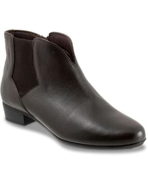 Trotters Monroe Bootie - Black