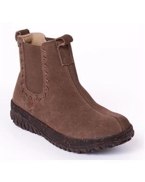 Minnetonka Tread Chelsea Boot - Brown