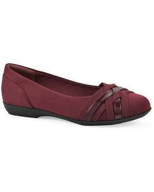 White Mountain Wide Width Chic Ballet Flat - Red