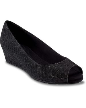 Bandolino Candra Wedge Pump - Blue