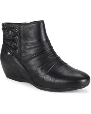 BareTraps Wide Width Peanut Wedge Bootie - Black