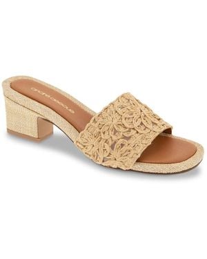 Andre Assous Vivian Sandal - Brown
