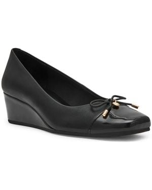 Anne Klein Waiter Wedge Pump - Black