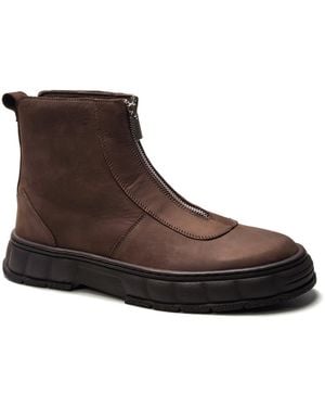 A. Veer Vanta Boot - Brown