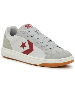 Converse Pro Blaze Classic Sneaker - Multicolor