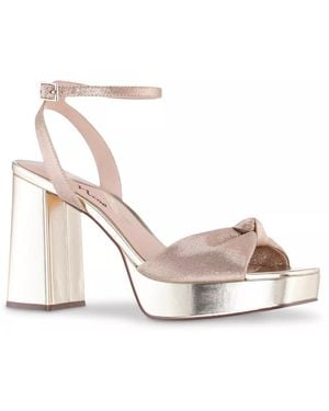Nina Seline Platform Sandal - White
