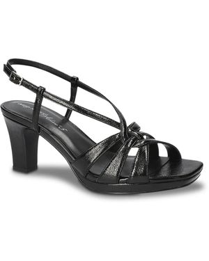 Easy Street Valorie Platform Sandal - Black