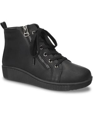 Easy Works by Easy Street Hollyann Bootie - Black