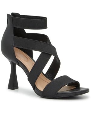 Kelly & Katie Samiya Sandal - Black