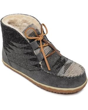 Minnetonka Torrey Bootie Slipper - Black