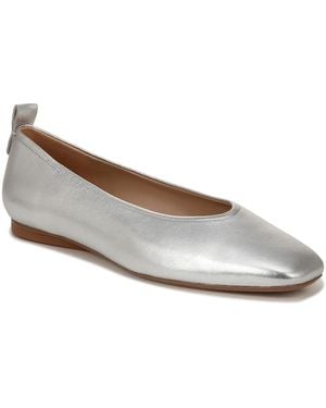 27 EDIT Naturalizer Carla Flat - Gray