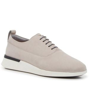 Wolf & Shepherd Crossover Longwing Oxford - White