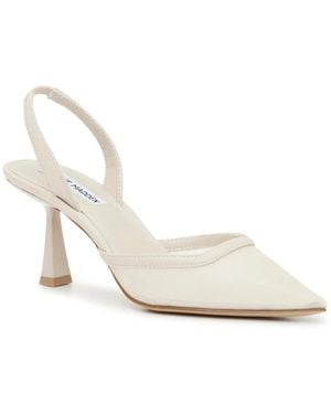 Steve Madden Beyah Pump - White
