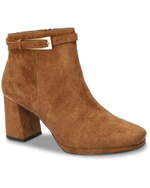 Bella Vita Hudson Bootie - Brown