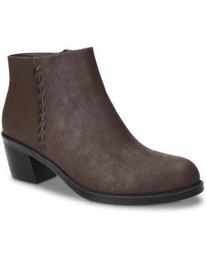 Easy Street Belmont Bootie - Black