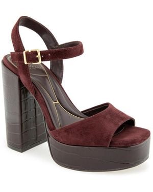 Kenneth Cole Parton Platform Sandal - Brown