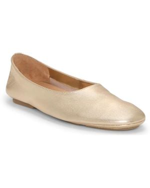 Vince Camuto Catisha Ballet Flat - Black