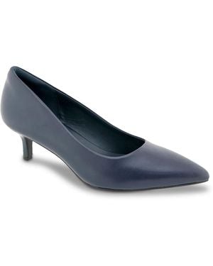 BCBGeneration Daven Pump - Blue