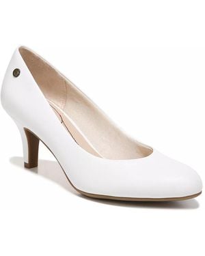 LifeStride Parigi Pump - White