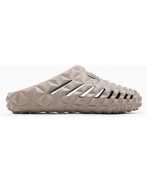 EA7 Sliders With A Three-Dimensional Geometric Motif - White