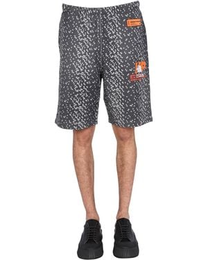 Heron Preston Bermuda Shorts With Front Logo Accents - Grey
