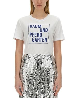 Baum und Pferdgarten T-Shirt With Print - White
