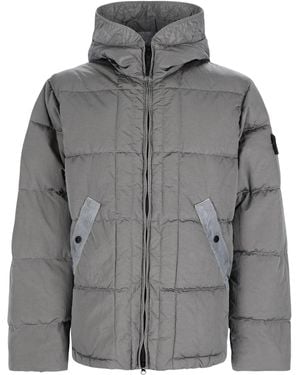 Stone Island Piumino Con Collo Alto E Patch Logo - Gray