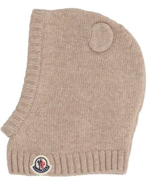 Moncler Balaclava Con Orecchiette E Logo Applicato - Natural