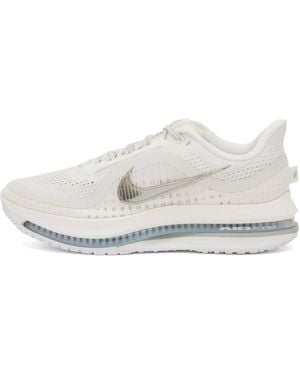 Nike Pegasus Premium Sneaker - White