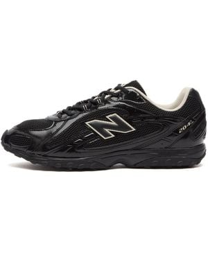 New Balance 204L Trainer - Black
