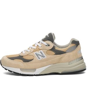 New Balance 992 Trainer - Metallic