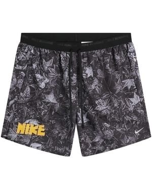 Nike Running Stride 7-Inch Shorts - Gray