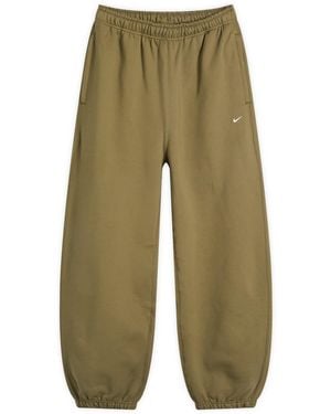 Nike Solo Swoosh Cuff Pant - Green