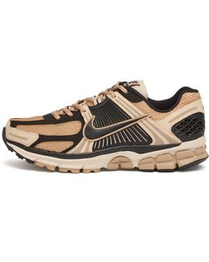 Nike Zoom Vomero 5 W Trainer - Brown