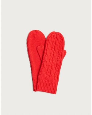 Damson Madder Cable Knit Mittens - Red