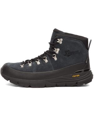 Danner Mountain 600 Id Gore-Tex Hiking Boots - Black