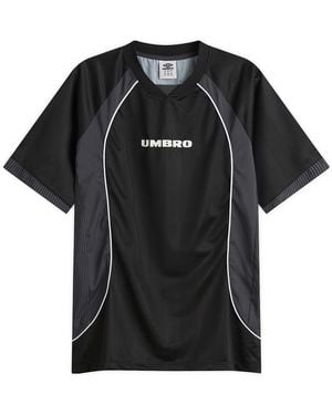 Umbro Paneled Raglan Shirt - Black